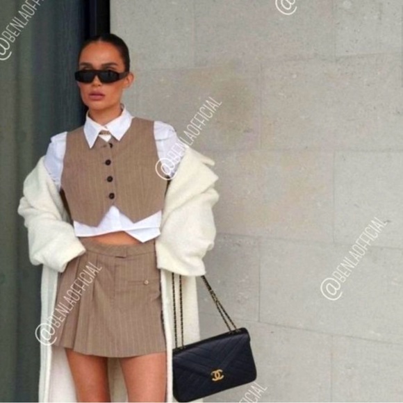 ZARA matching set | pinstripe crop vest and pleated skirt - Picture 2 of 12